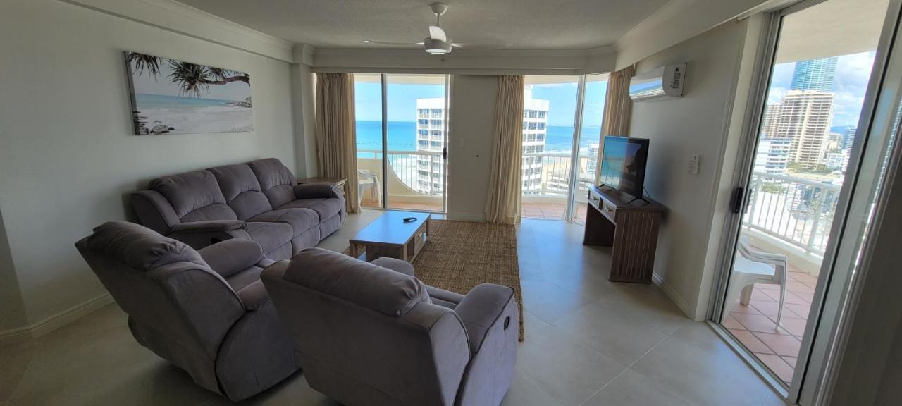 Apr Private Suites Moroccan By The Beach Gold Coast Eksteriør billede