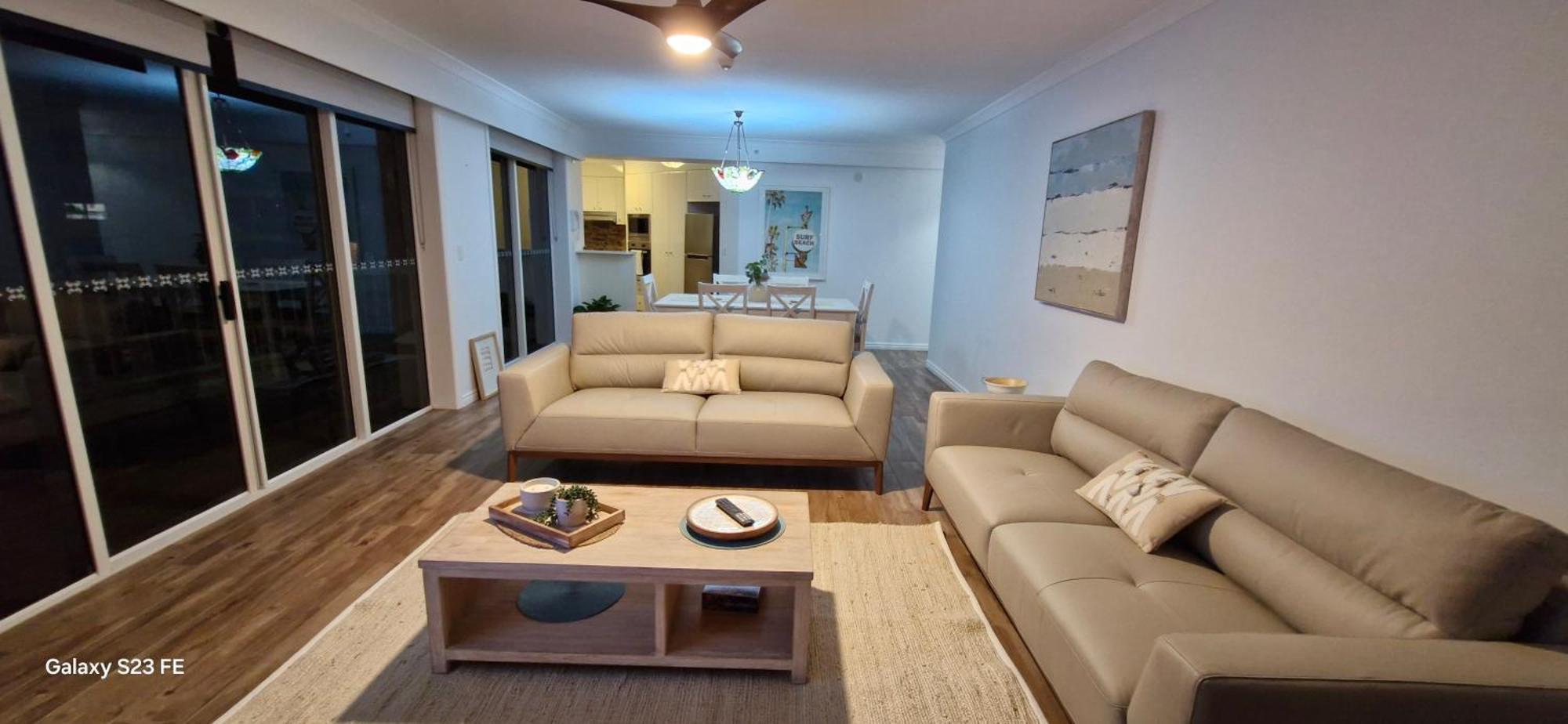Apr Private Suites Moroccan By The Beach Gold Coast Eksteriør billede